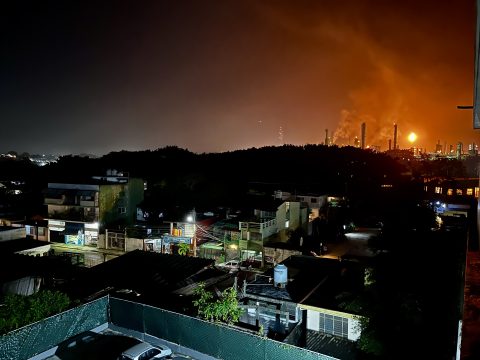 A gas flare lights up the sky of Minatitlán, in Mexico’s oil-producing Veracruz state. Oil giant Pemex emissions threaten Mexico's net zero goal