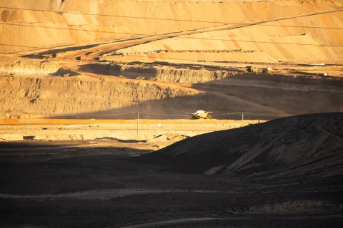 Doctors warn of health impacts on children in Chile’s mining region