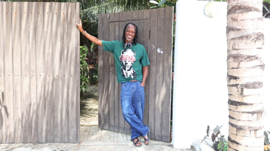“Until the day I die, I will fight for freedom of expression”: Meet Kajeem, the Ivorian reggae-man who celebrates human rights